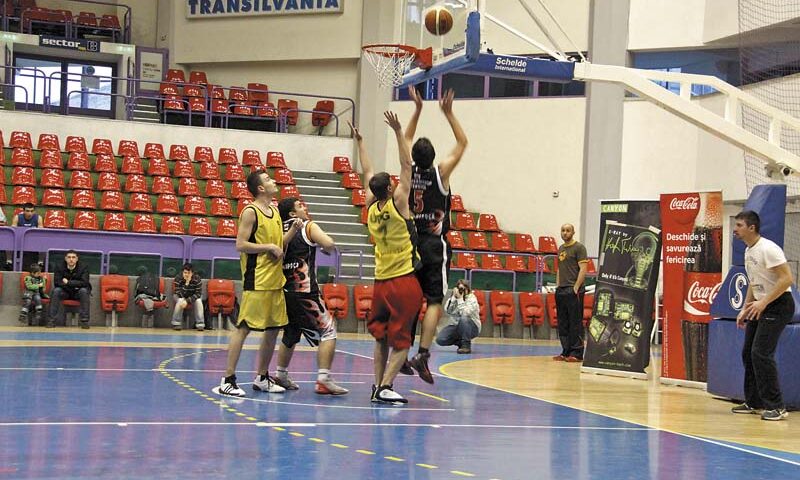 Naţionalele Universitare, aproape de finală